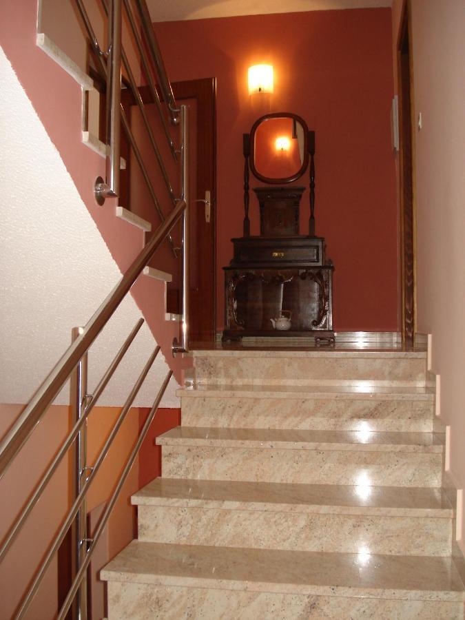 Apartments Villa Angela Krk Town Exteriör bild