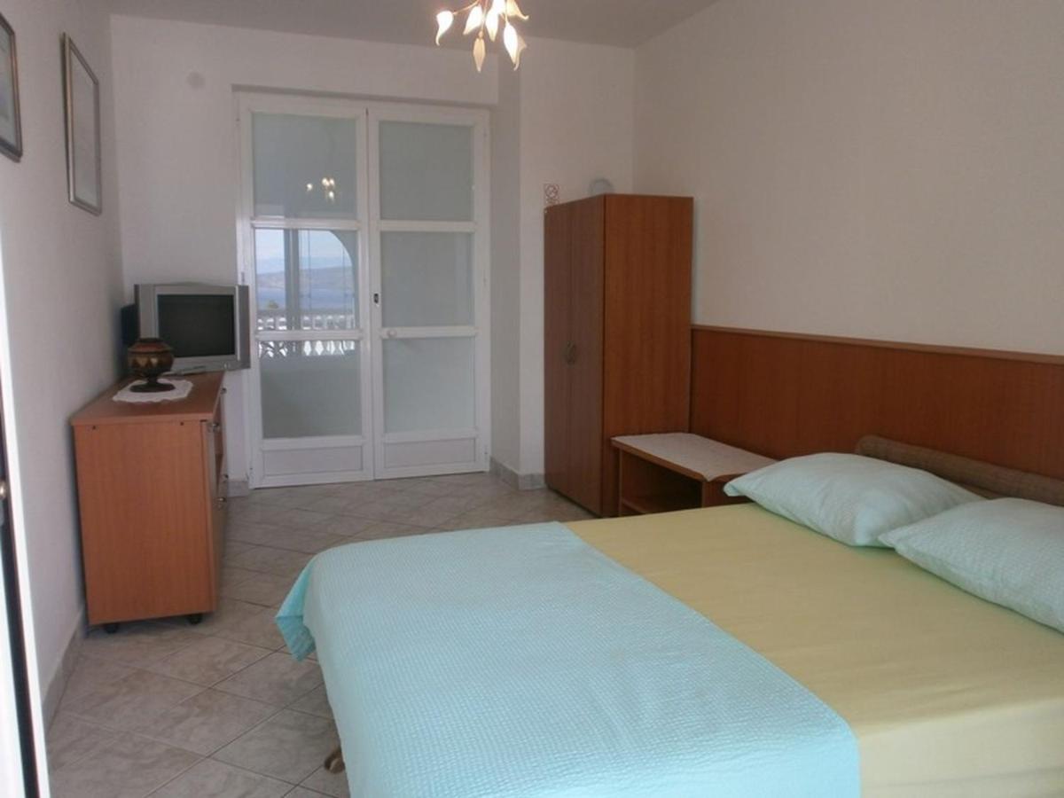 Apartments Villa Angela Krk Town Rum bild